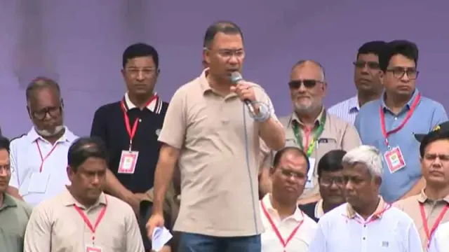 এবারও নারীর প্রতি সহনশীল,  রান্নার কষ্ট লাঘবে নারীদের এলপিজি কার্ড দেওয়া হবে: প্রধানমন্ত্রী