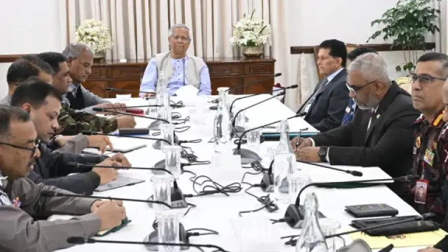 হাদি হত্যাকাণ্ডে জড়িতদের দ্রুত গ্রেপ্তারের নির্দেশ প্রধান উপদেষ্টার