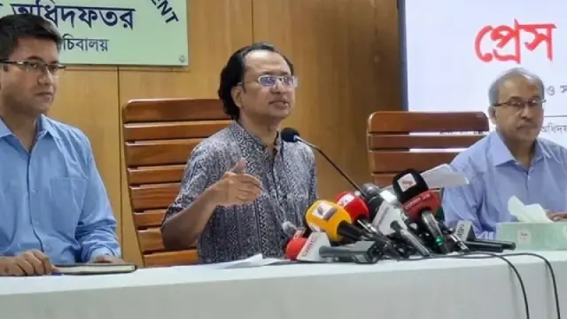 ‘খুব স্বল্প সময়ের মধ্যে’ লোডশেডিং কমবে: তথ্য উপদেষ্টা