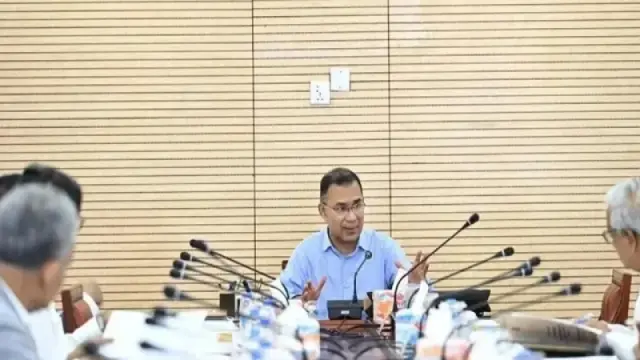 সচিবালয়ে একনেক সভা চলছে