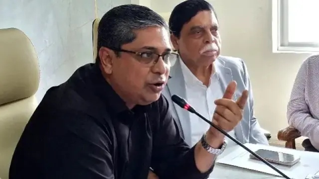 সৌরবিদ্যুৎ ছাড়া অটোরিকশায় চার্জ দিলে জরিমানা, নিবন্ধনও নয়
