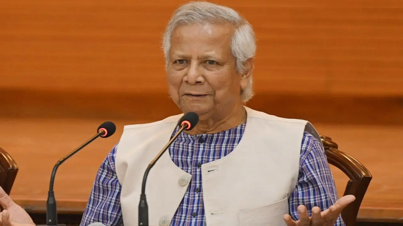 বিদেশে শ্রমশক্তি রপ্তানিতে বড় বাধা দালাল চক্র: প্রধান উপদেষ্টা