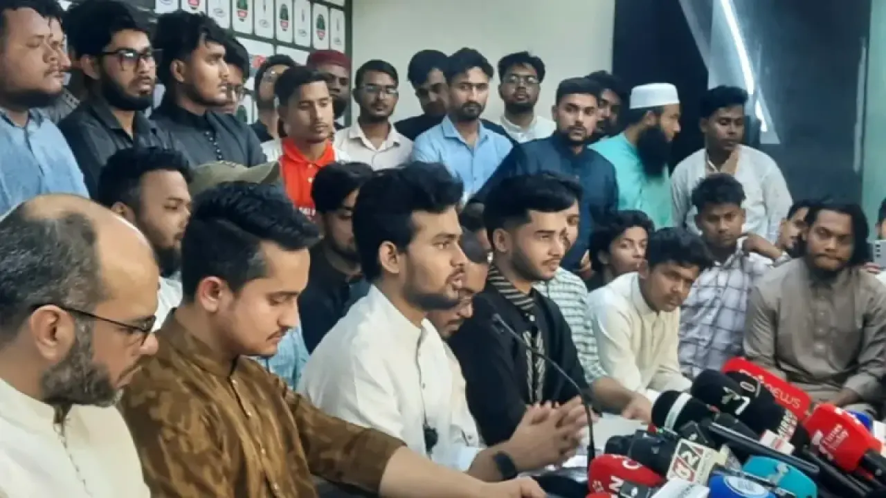 এরশাদের মতো দেশ চালালে পরিণতি তার মতোই হবে: আসিফ মাহমুদ