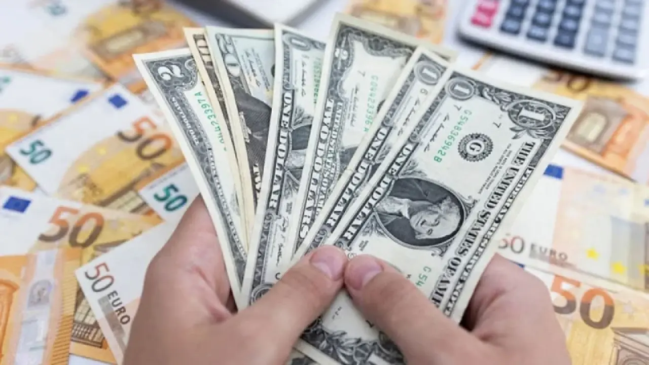 নির্বাচনের আগে প্রবাসী আয়ে গতি বেড়েছে