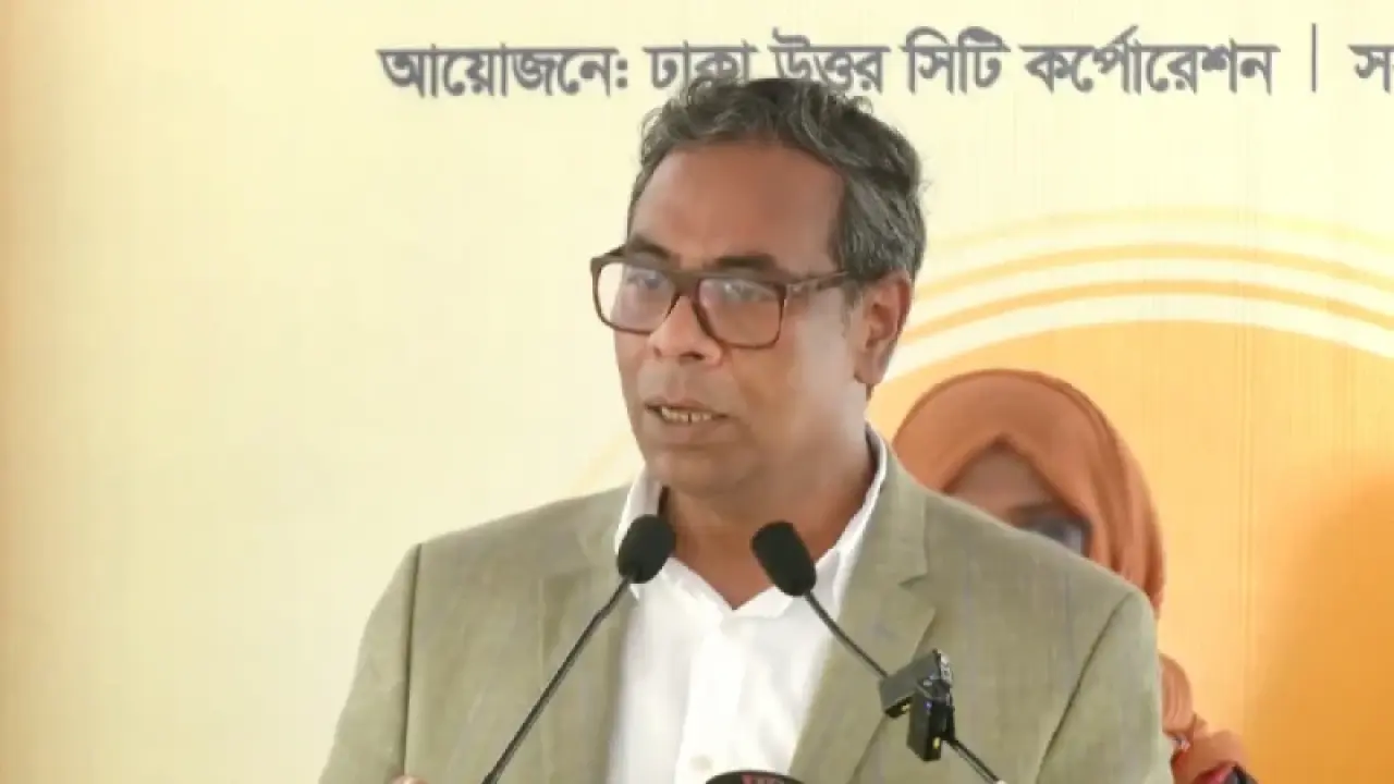 রাজনীতিবিদদের ঘরে ঘরে গিয়ে টিকার তথ্য দেওয়ার আহ্বান স্বাস্থ্য প্রতিমন্ত্রীর